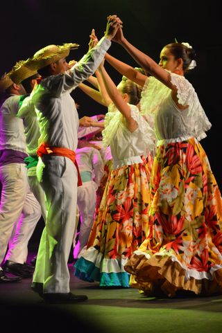 BALLET FOLKLORIQUE SABOR BORICUA - PORTO RICO